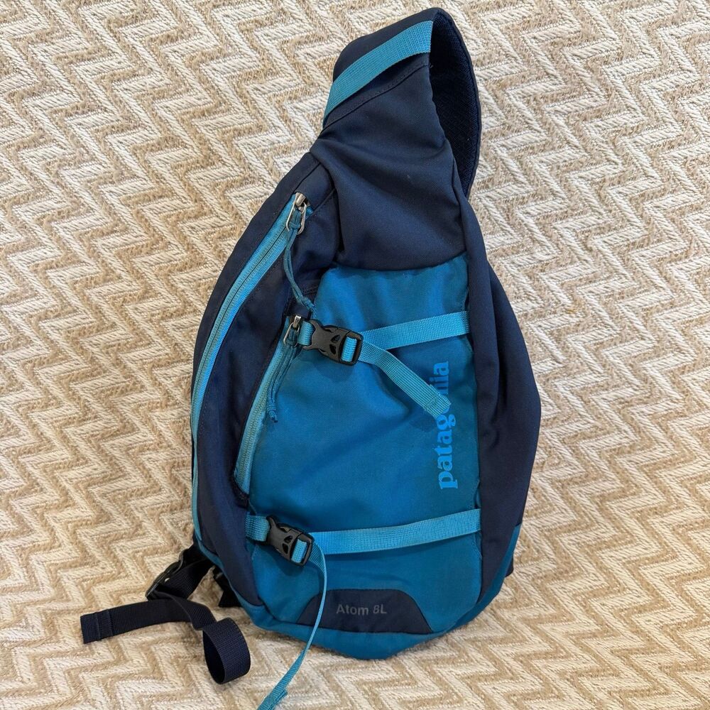 Patagonia Atom Sling Bag 8L